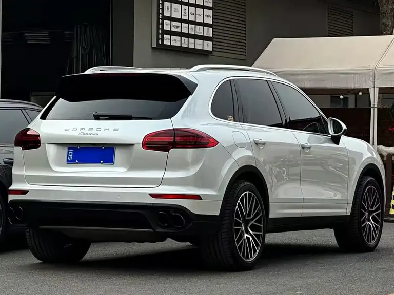 Porsche Cayenne Cayenne 3.0 T