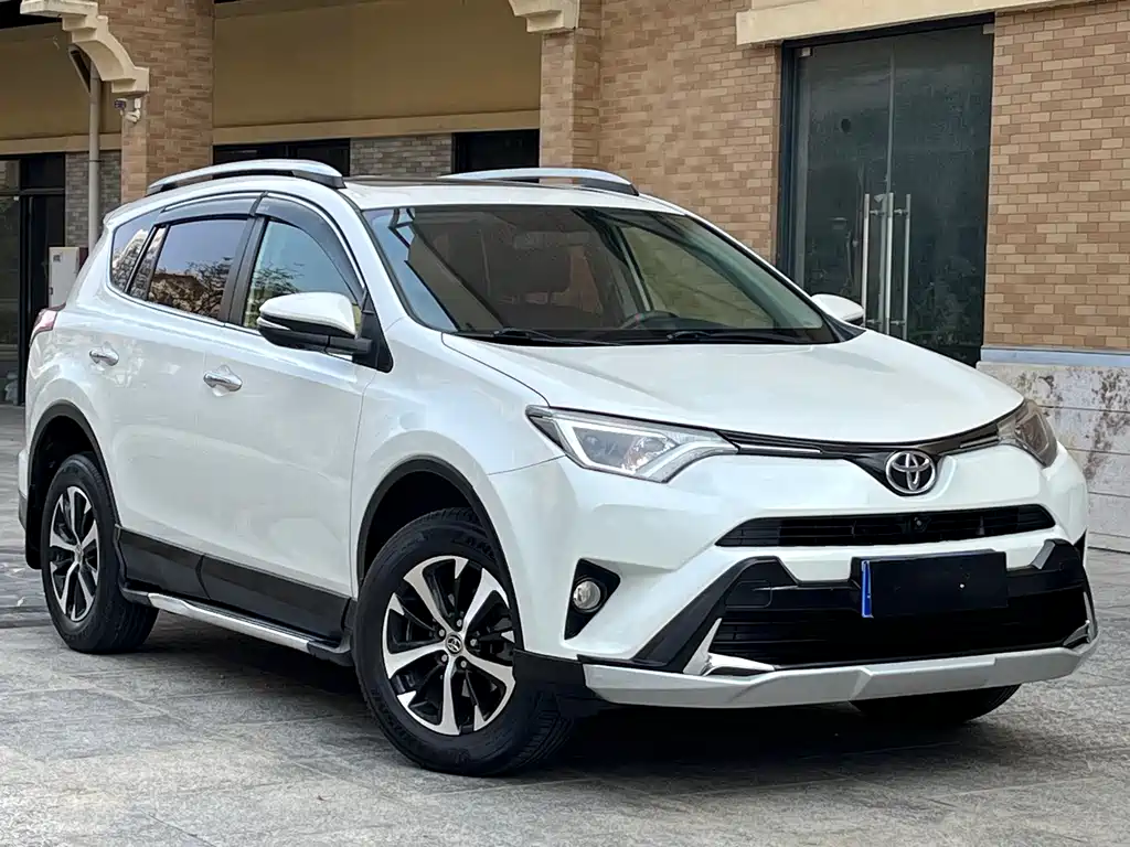 RAV4 2.0 L CVT 2 WD Style CN-V