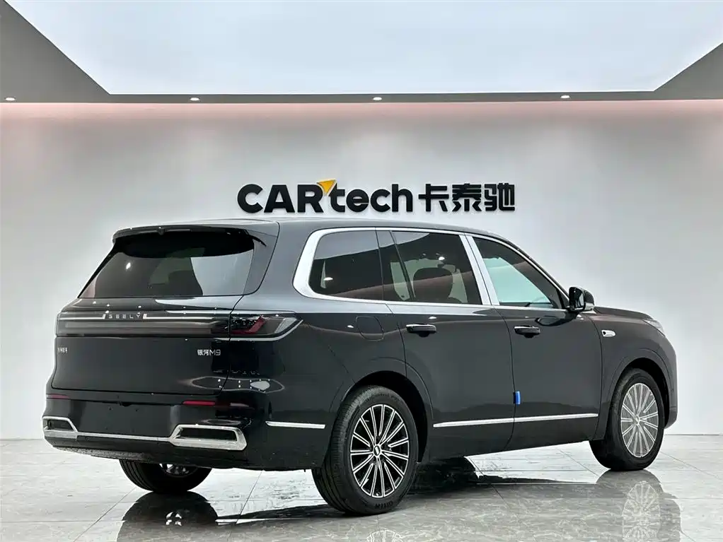 Galaxy M9 230 km 2 WD Explorer