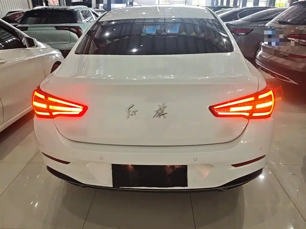 Hongqi H5 30 TD Dynamic