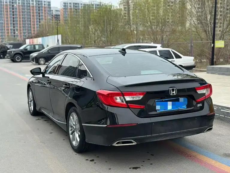 Honda Accord 260 TURBO Luxury · Starry Sky Limited