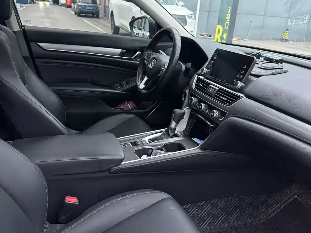 Accord 260 TURBO Luxury · Starry Sky Limited