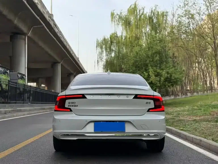 Volvo S90 B5 Smart Vision Luxury