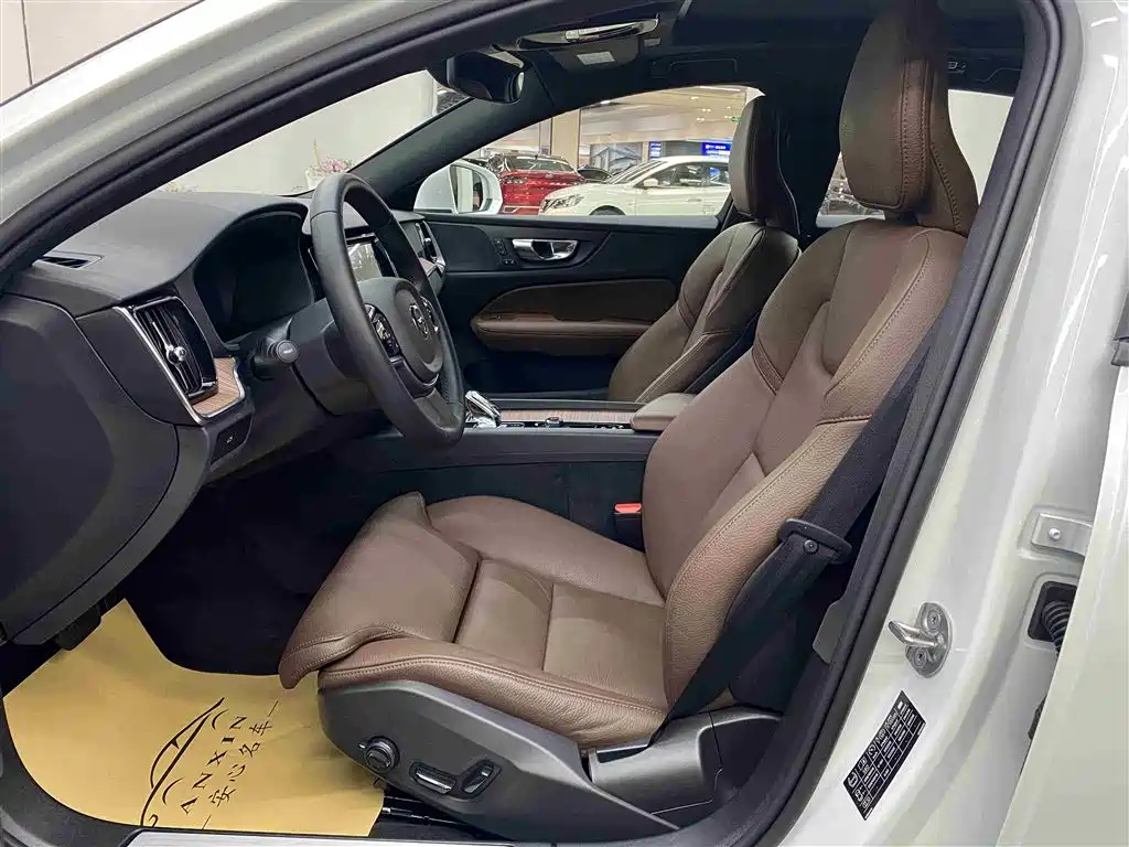 Volvo S60 B4 Smart Vision Luxury
