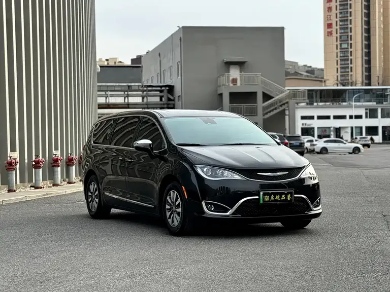 Chrysler Pacifica PHEV (Import) 3.6 L PHEV