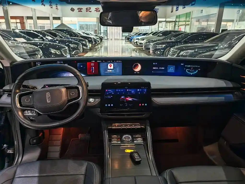 Nautilus 2.0 T 4 WD Comfort Supreme