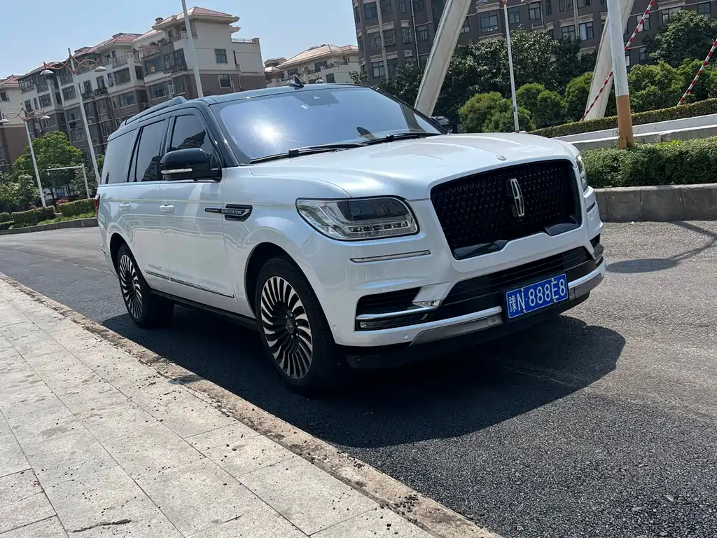 Navigator 3.5 T President Series