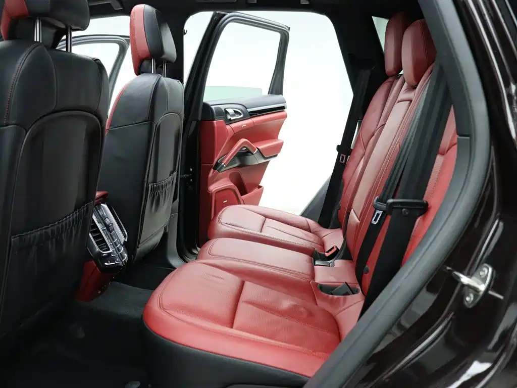 Cayenne Cayenne Platinum Edition 3.0 T