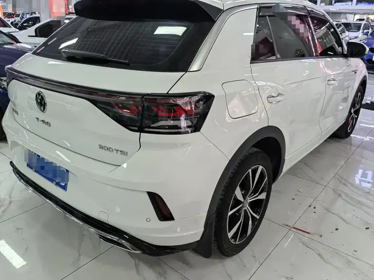 Volkswagen T-ROC 300 TSI DSG 2 WD Starlight