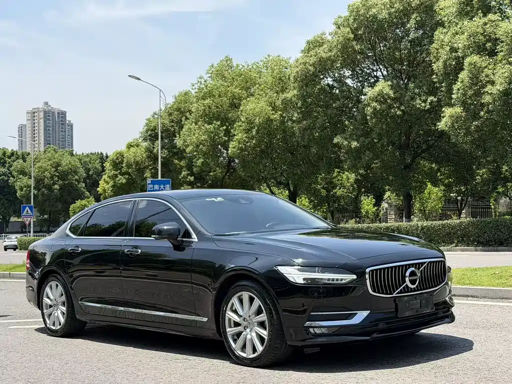 Volvo S90 T5 Smart Vision Luxury