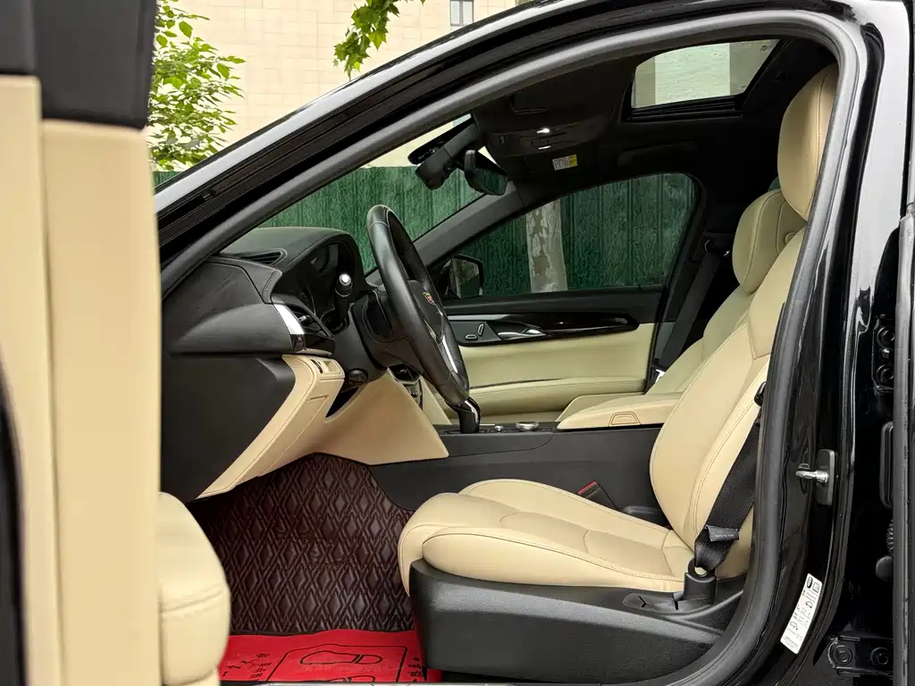 Cadillac CT6 28 T Fashion