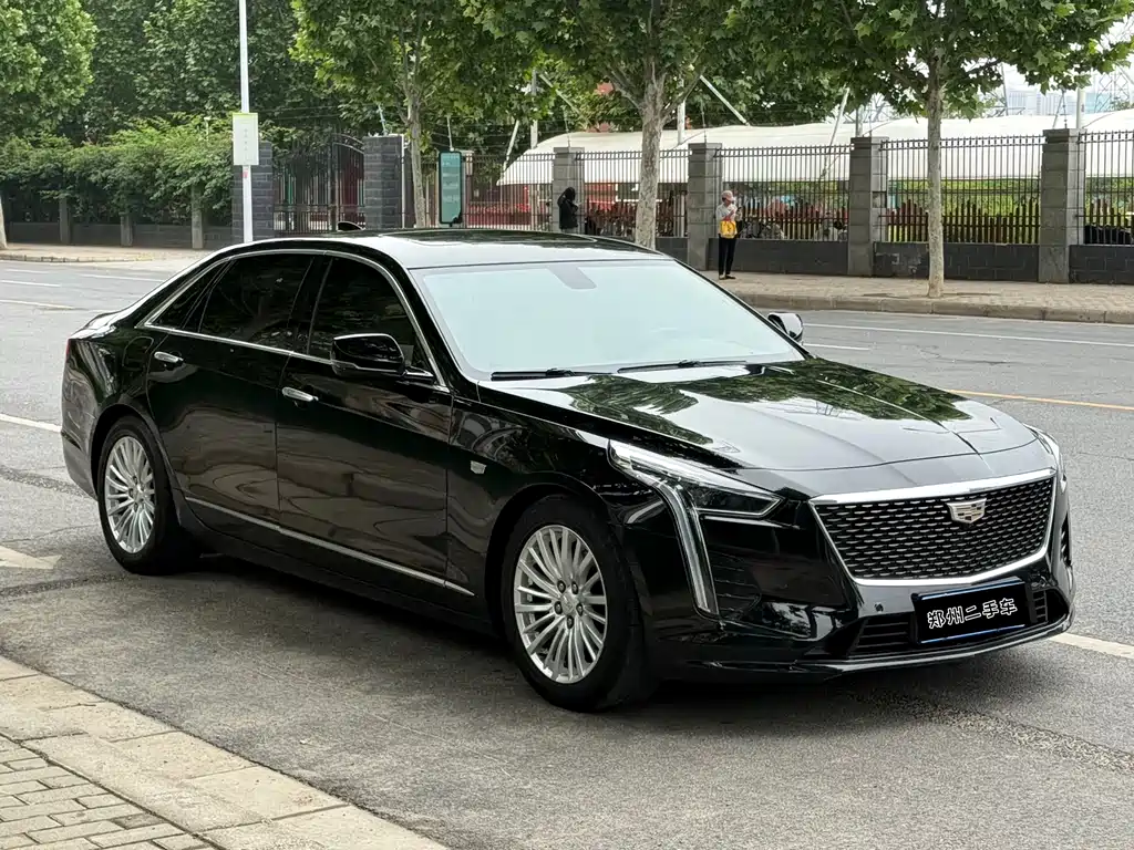 Cadillac CT6 28 T Fashion