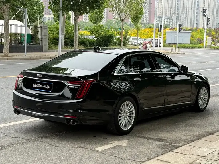 Cadillac CT6 28 T Fashion