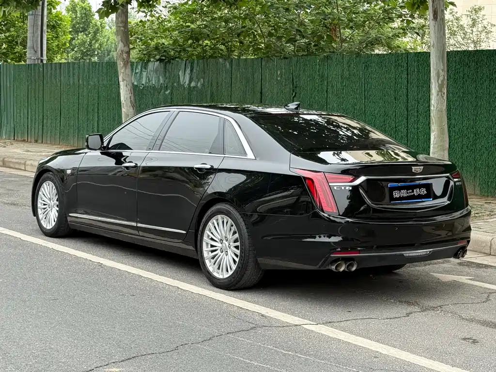 Cadillac CT6 28 T Fashion