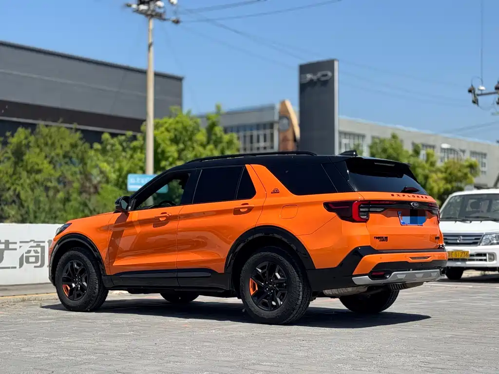 Explorer 2.3 T EcoBoost Kunlun Peak 7-seat