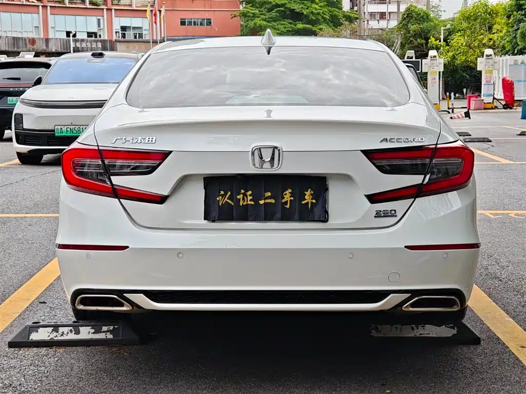 Accord 260 TURBO Luxury