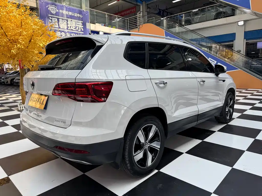Tharu 280 TSI 2 WD Comfort