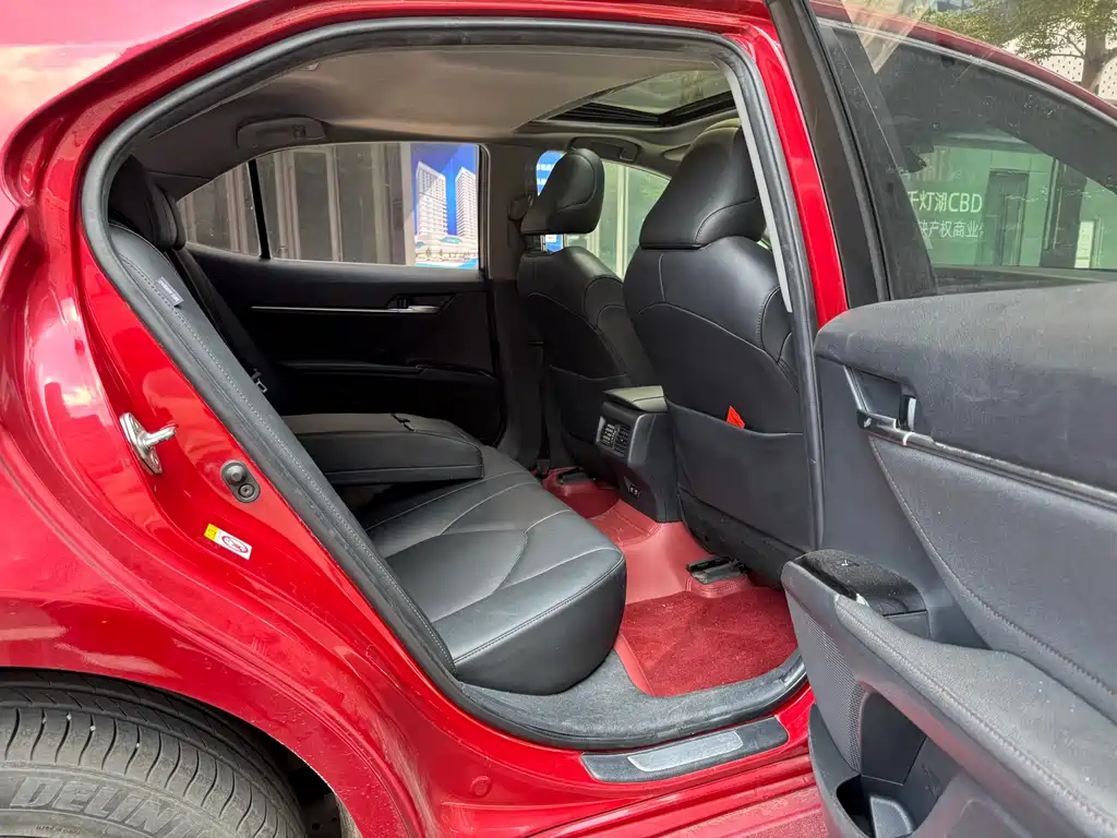 Camry 2.0 G Luxury
