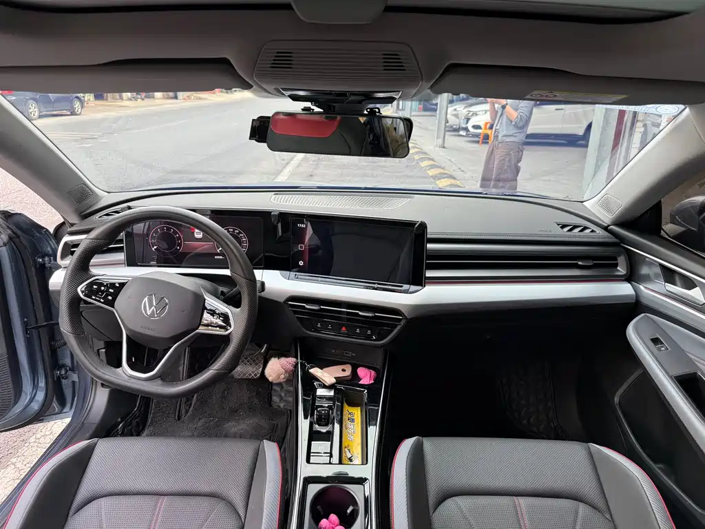 Lamando Lamando L 280 TSI DSG Spicy Cool