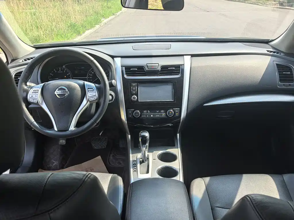 Teana Facelift 2.0 L XL Comfort