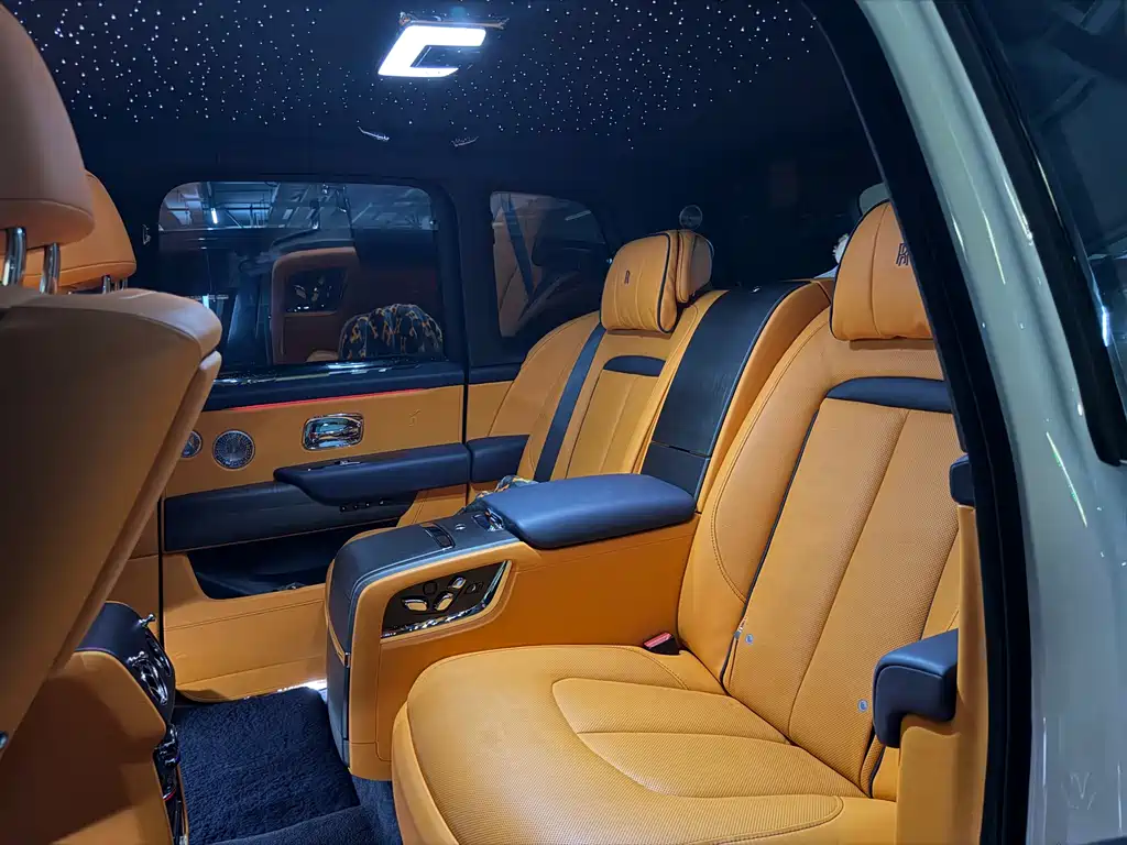 Cullinan 4-seat