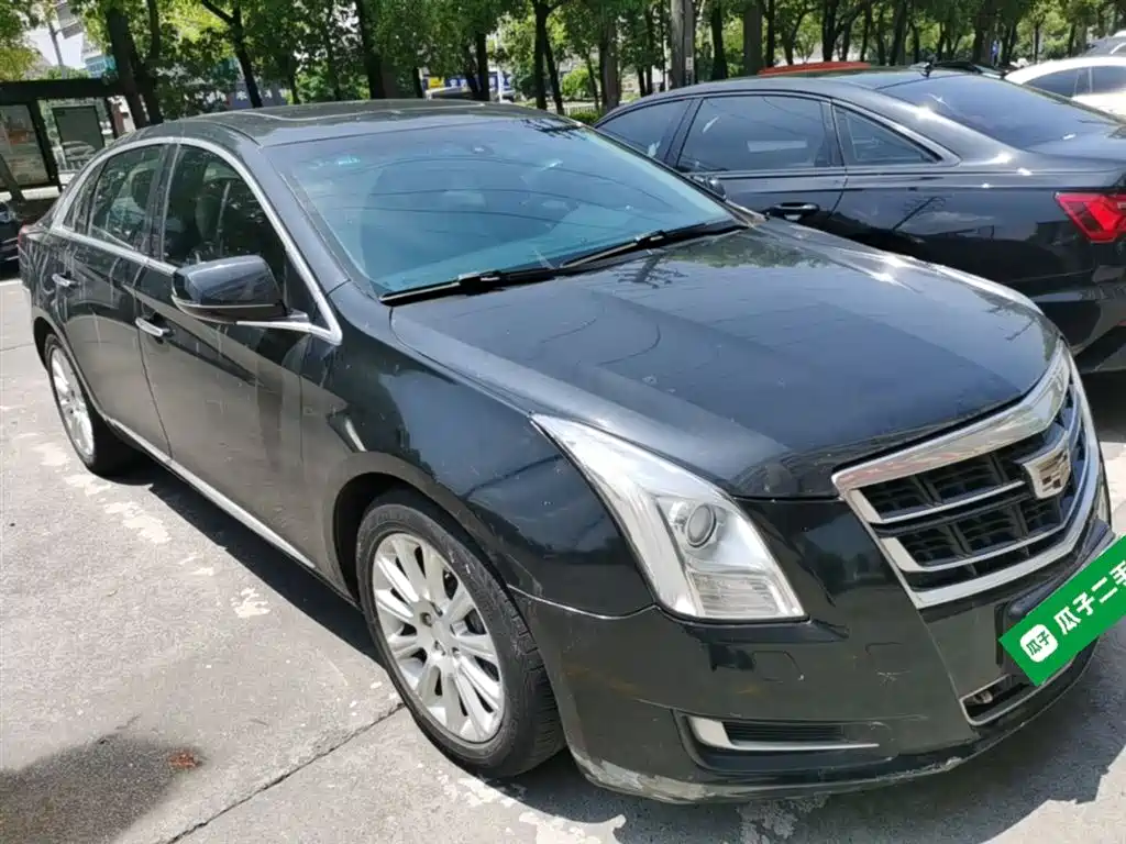 Cadillac XTS 28 T Tech