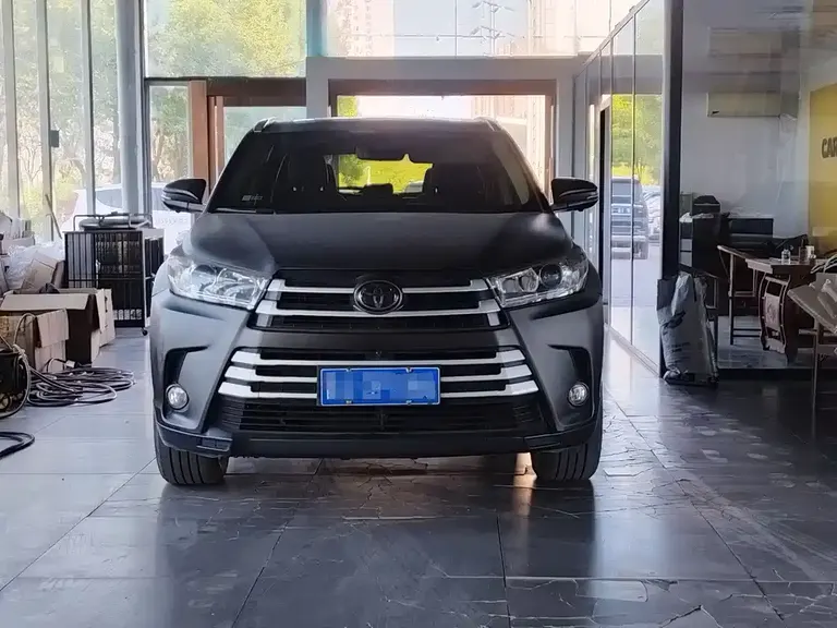 Toyota Highlander 2.0 T 4 WD Luxury 7-seat CN-V