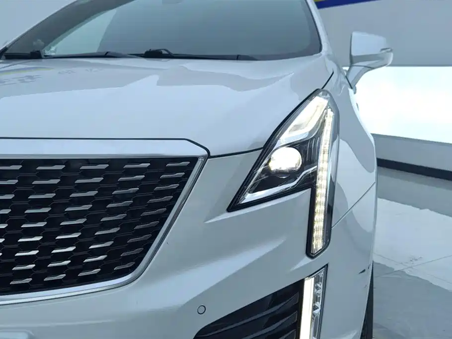 Cadillac XT5 28 T Luxury