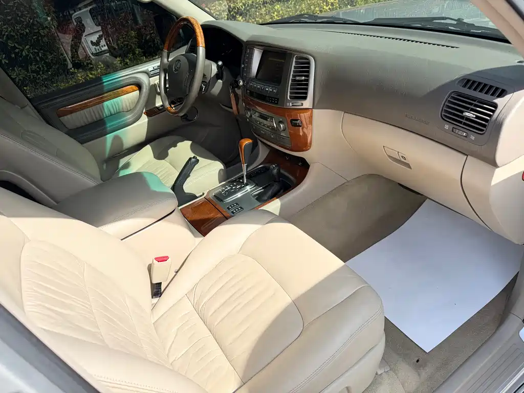 Lexus LX 470