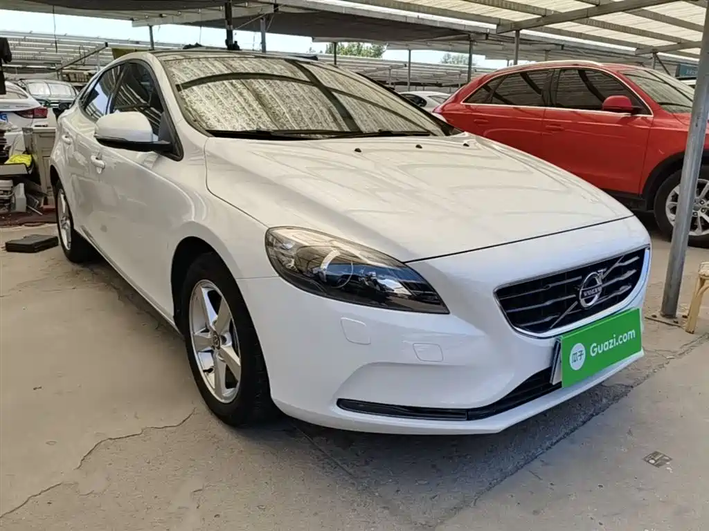 Volvo V40 T3 Smart Ease