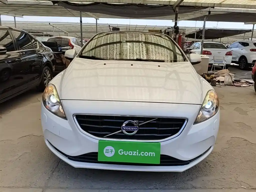 Volvo V40 T3 Smart Ease