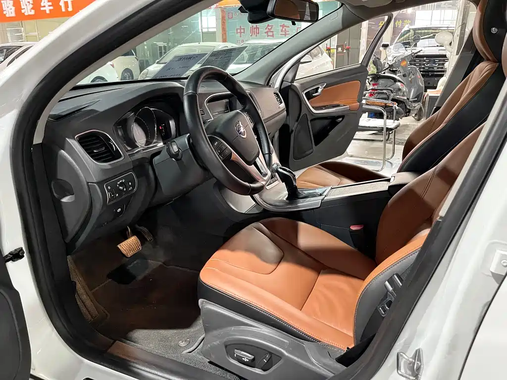 Volvo S60 S60 L T4 Smart Vision