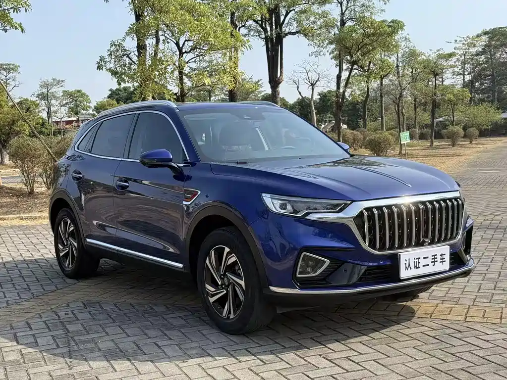 Hongqi HS5 2.0 T Connected Flagship Enjoyment