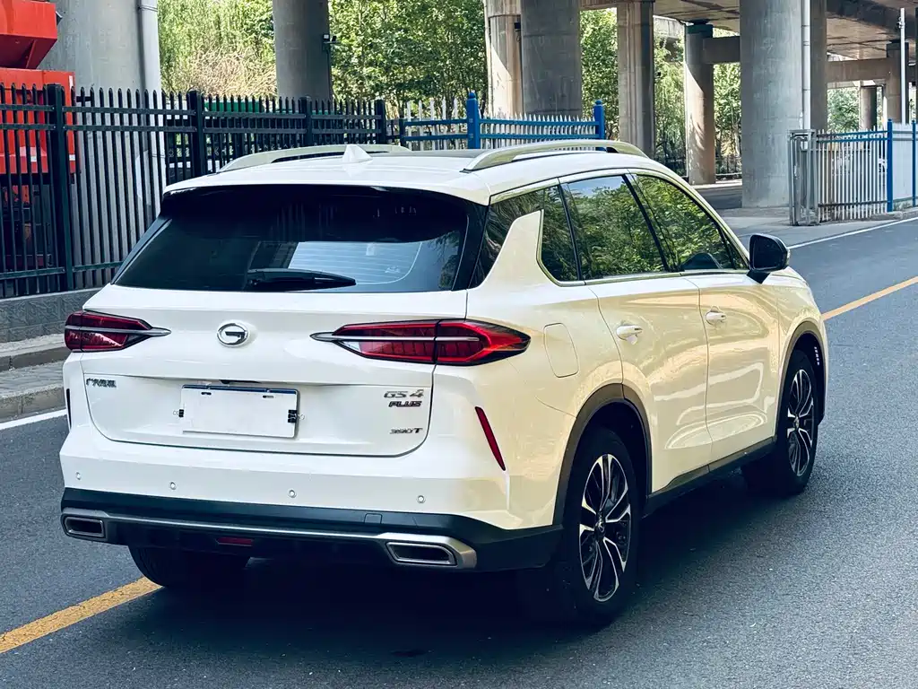 Trumpchi GS4 PLUS 390 T Auto Nebula