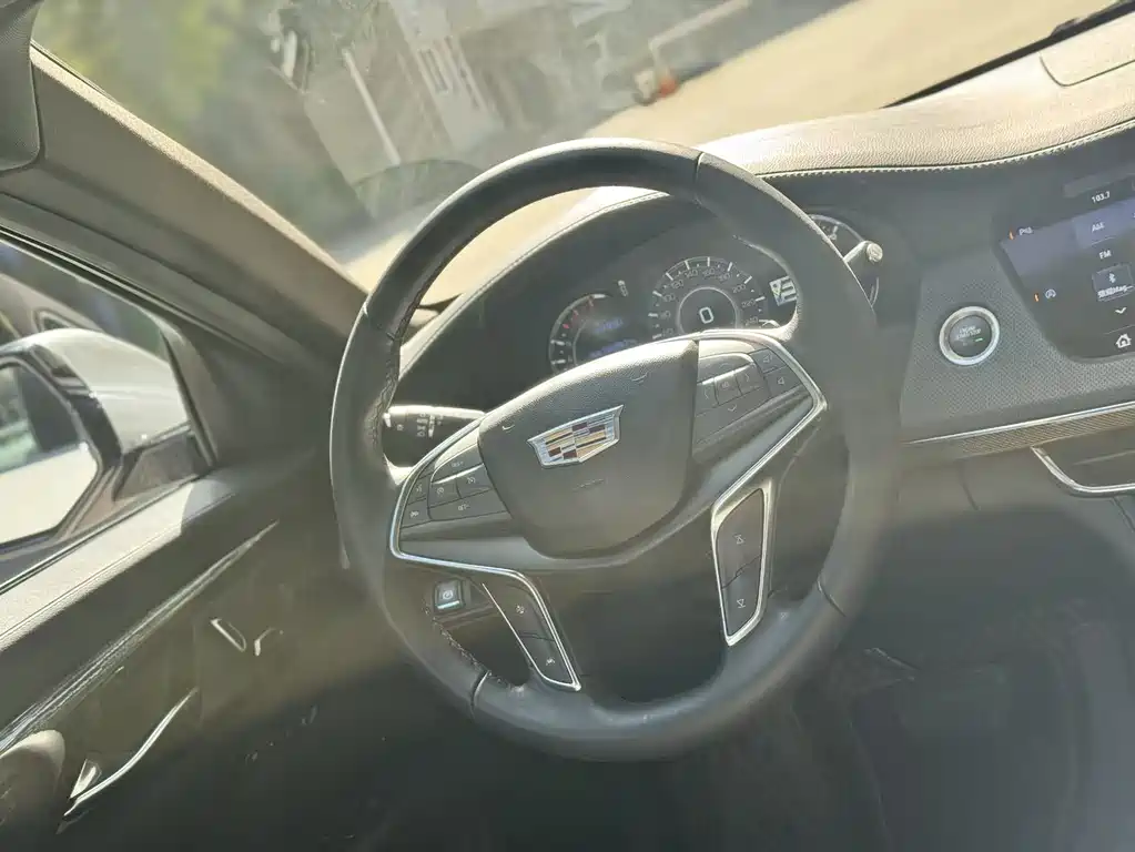 Cadillac CT6 28 T Luxury