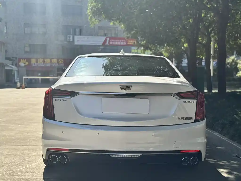 Cadillac CT6 28 T Luxury