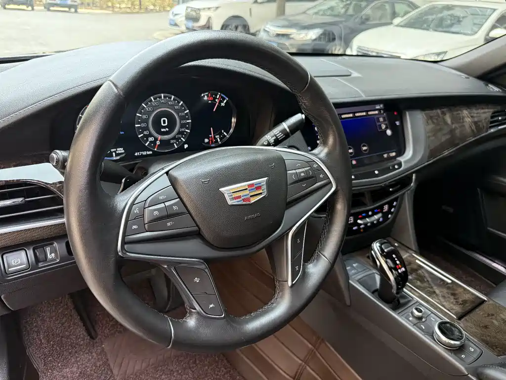 Cadillac CT6 28 T Luxury
