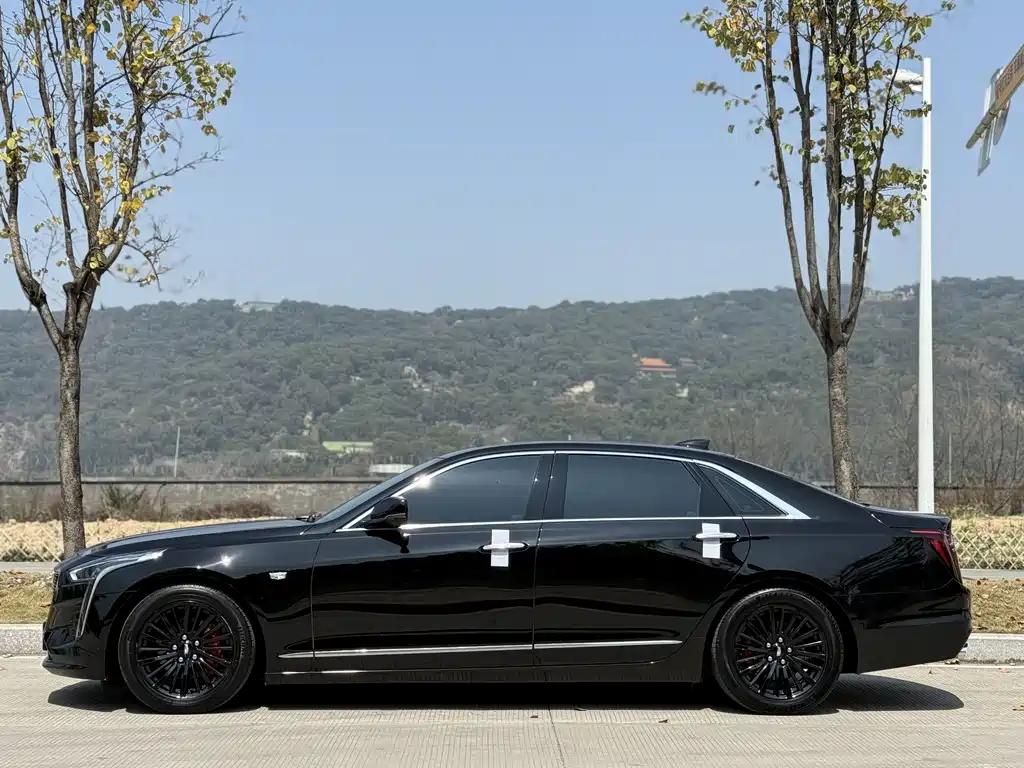 Cadillac CT6 28 T Luxury