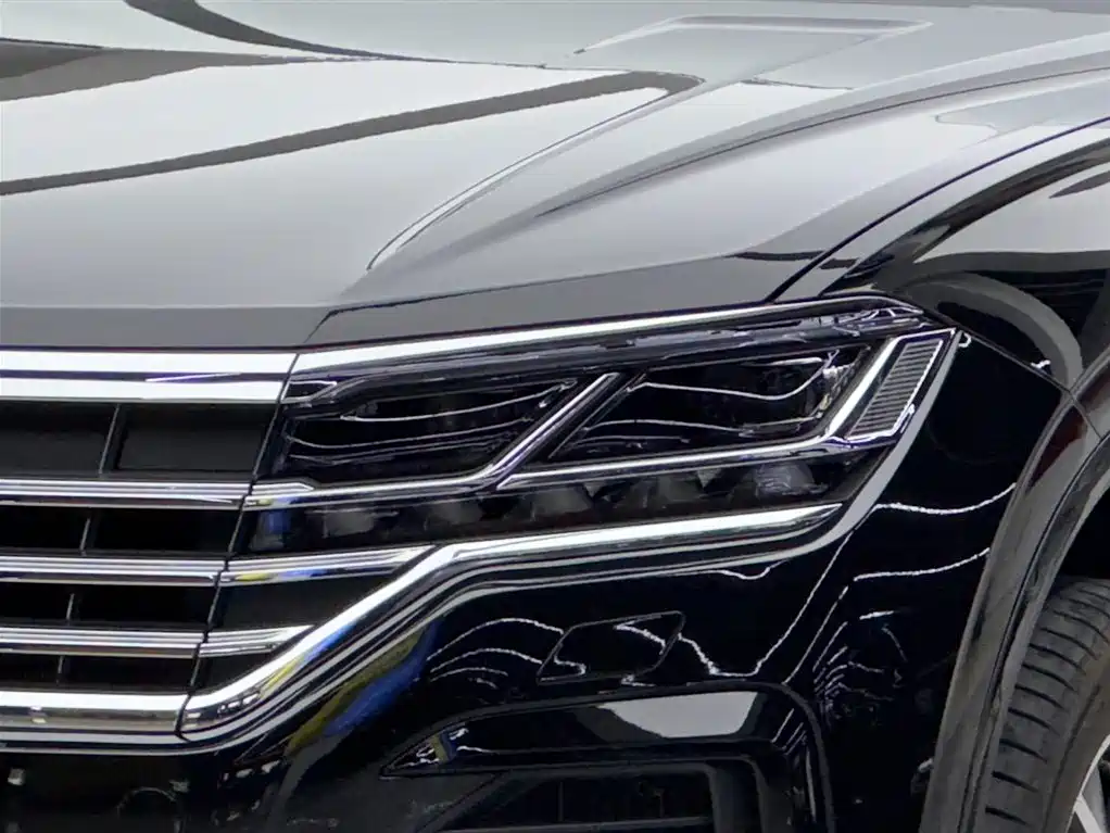 Touareg 3.0 TSI Sharp Enjoyment Classic Sport Package