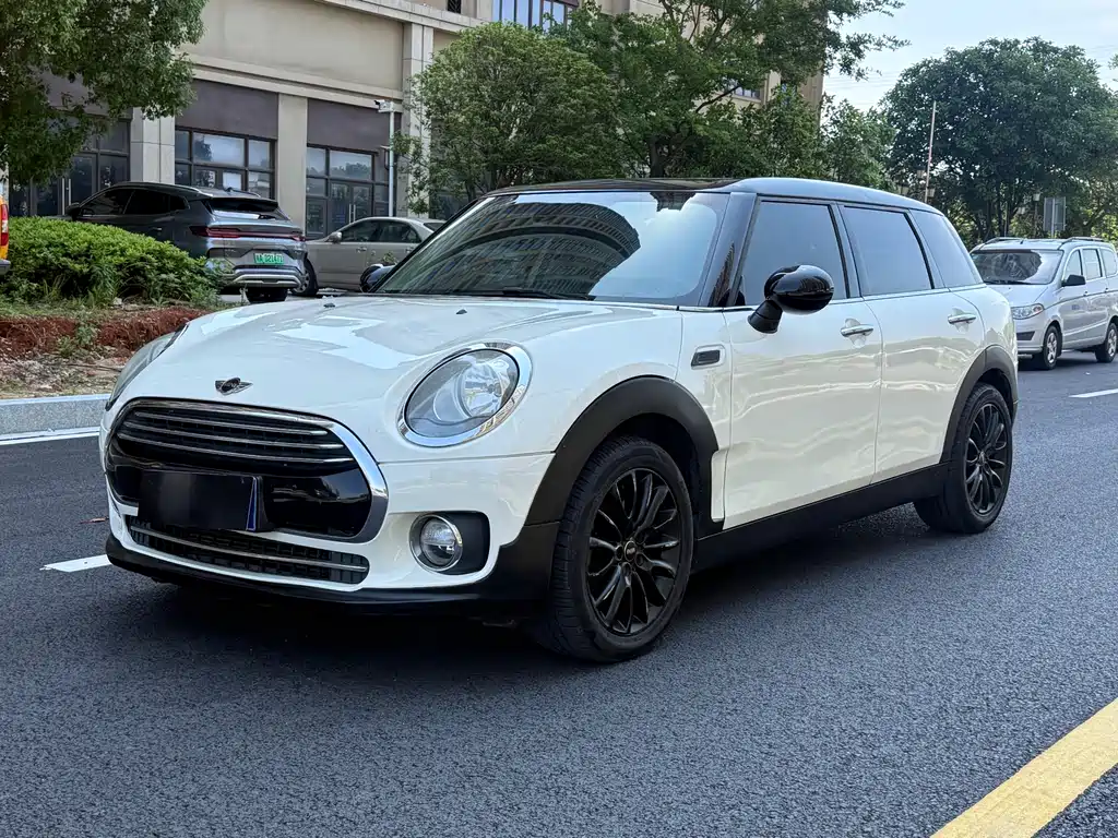 MINI CLUBMAN Facelift 1.5 T COOPER