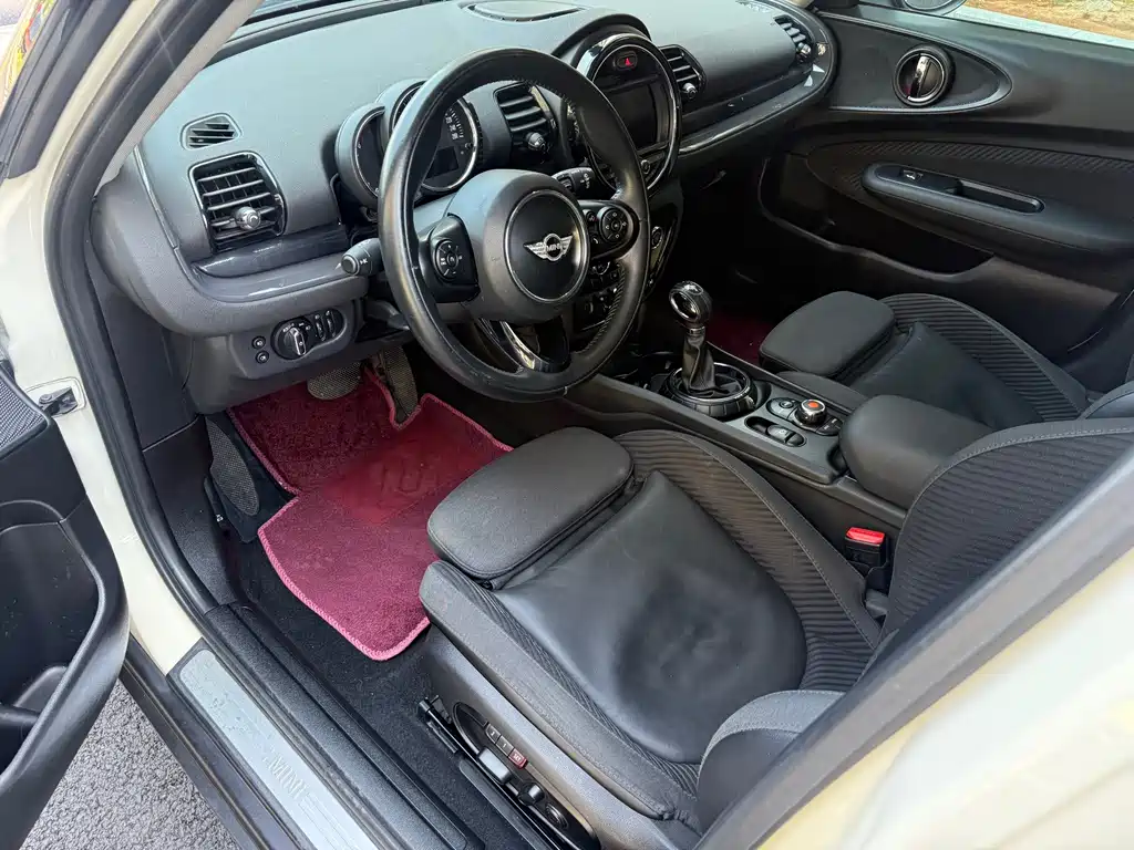 MINI CLUBMAN Facelift 1.5 T COOPER