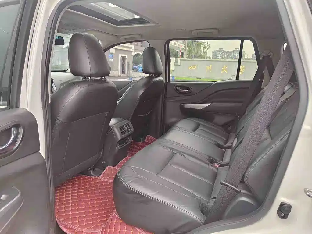 Terra 2.5 L XL Upper 4 WD Auto 4 WD Luxury