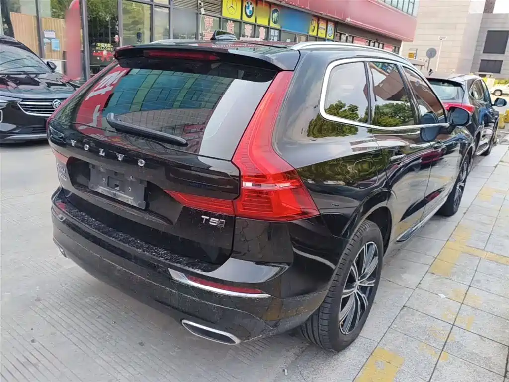 Volvo XC60 T5 4 WD Smart Vision Luxury