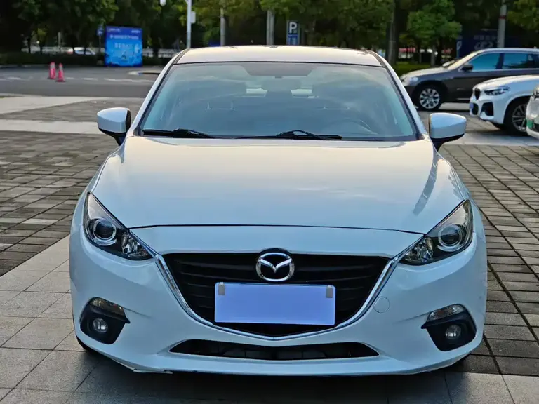 Mazda 3 Axela Sedan 1.5 L Auto Comfort