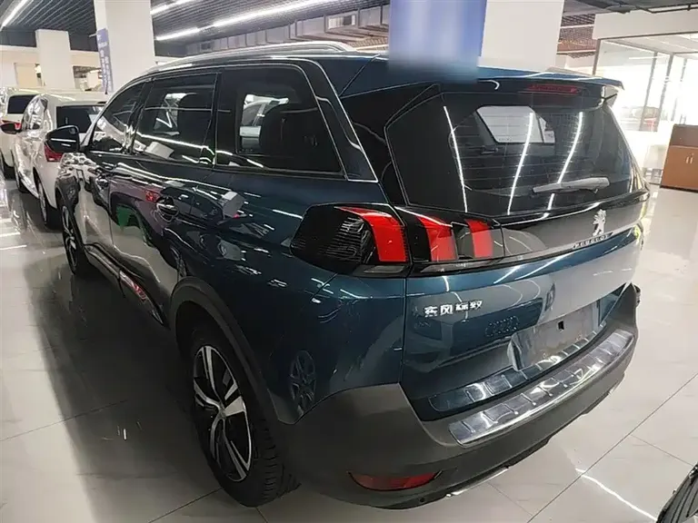 Peugeot 5008 380 THP 5-seat Elite