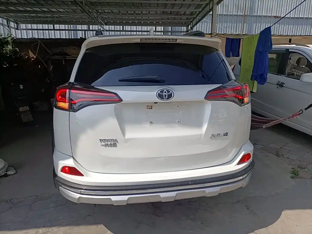 RAV4 2.0 L CVT 2 WD Style X Limited CN-VI