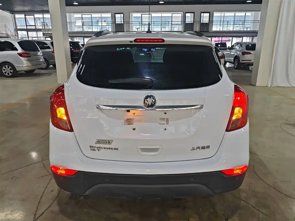 Encore 18 T Auto 2 WD Urban Fashion