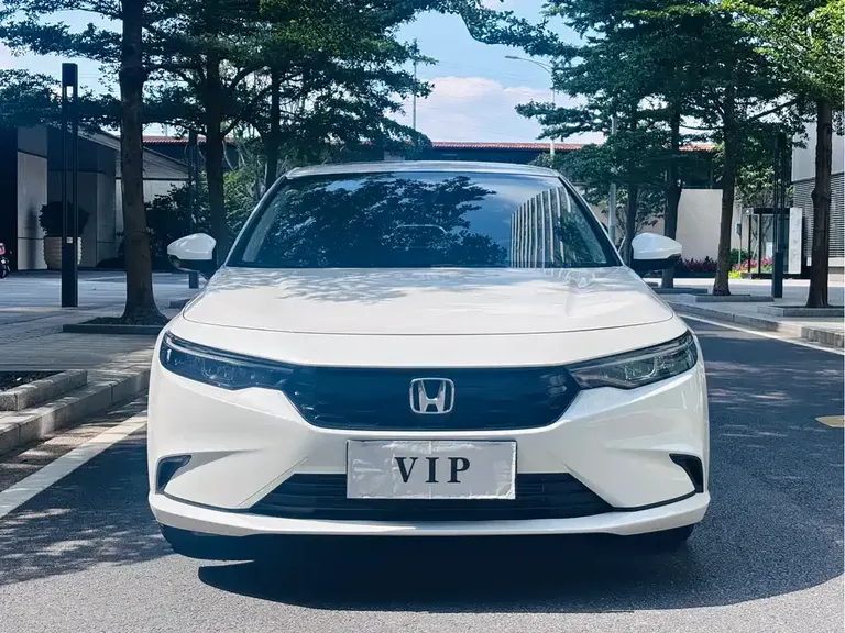 Honda Integra 240 TURBO CVT Tech