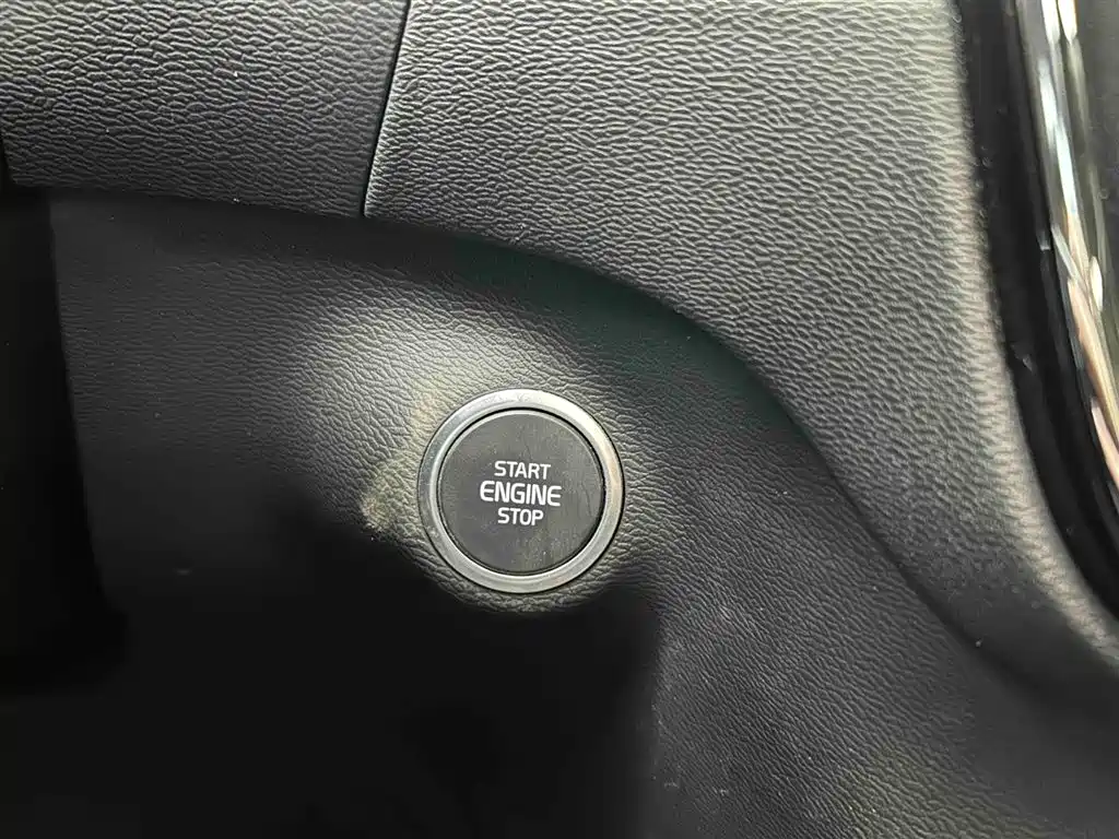 Volvo XC40 沃尔沃XC40 2023款 B4 四驱智远豪华版
