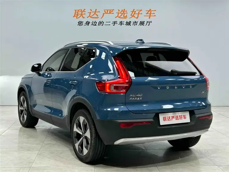 Volvo XC40 沃尔沃XC40 2023款 B4 四驱智远豪华版